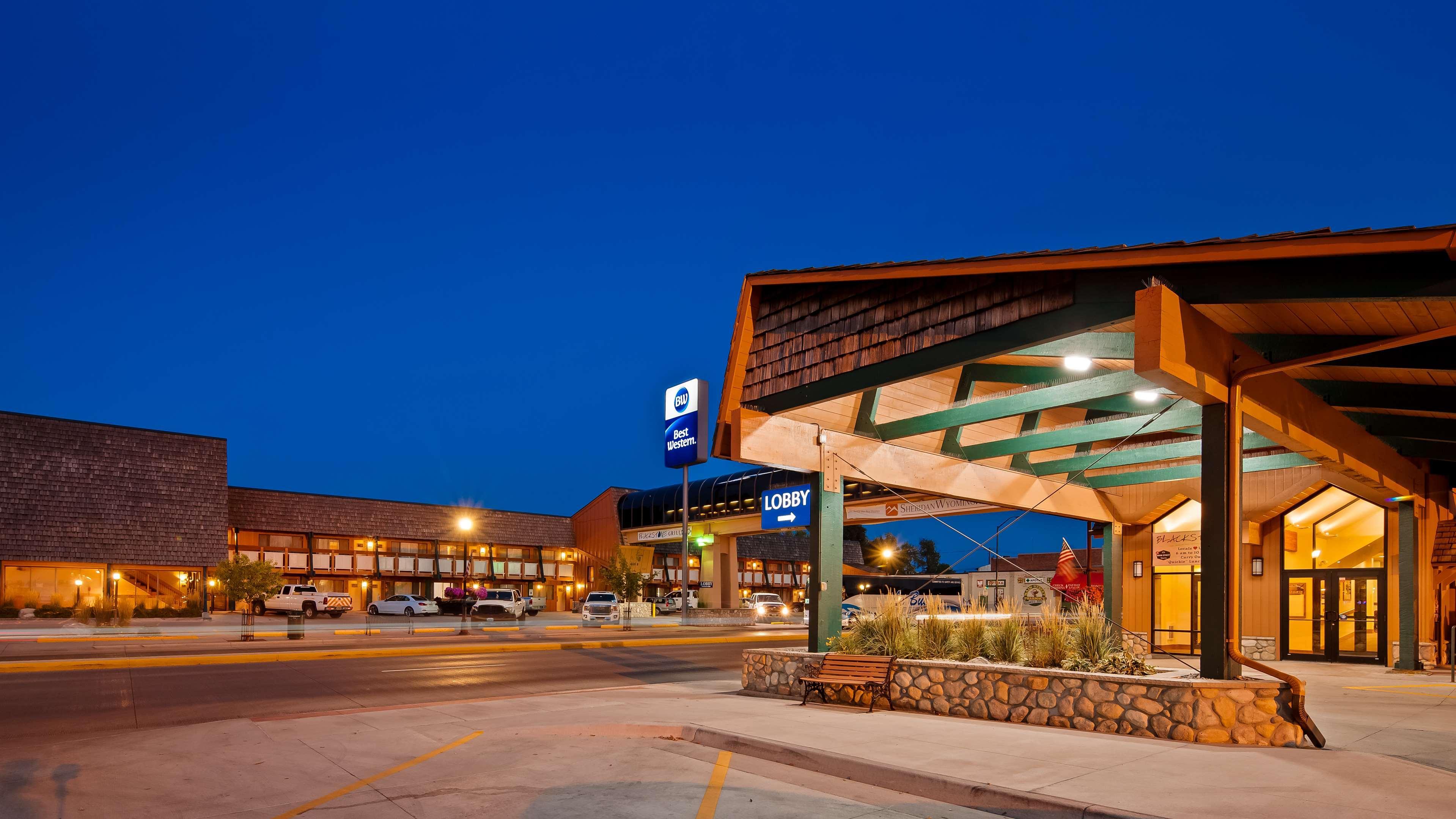 Best Western Sheridan Center Bagian luar foto