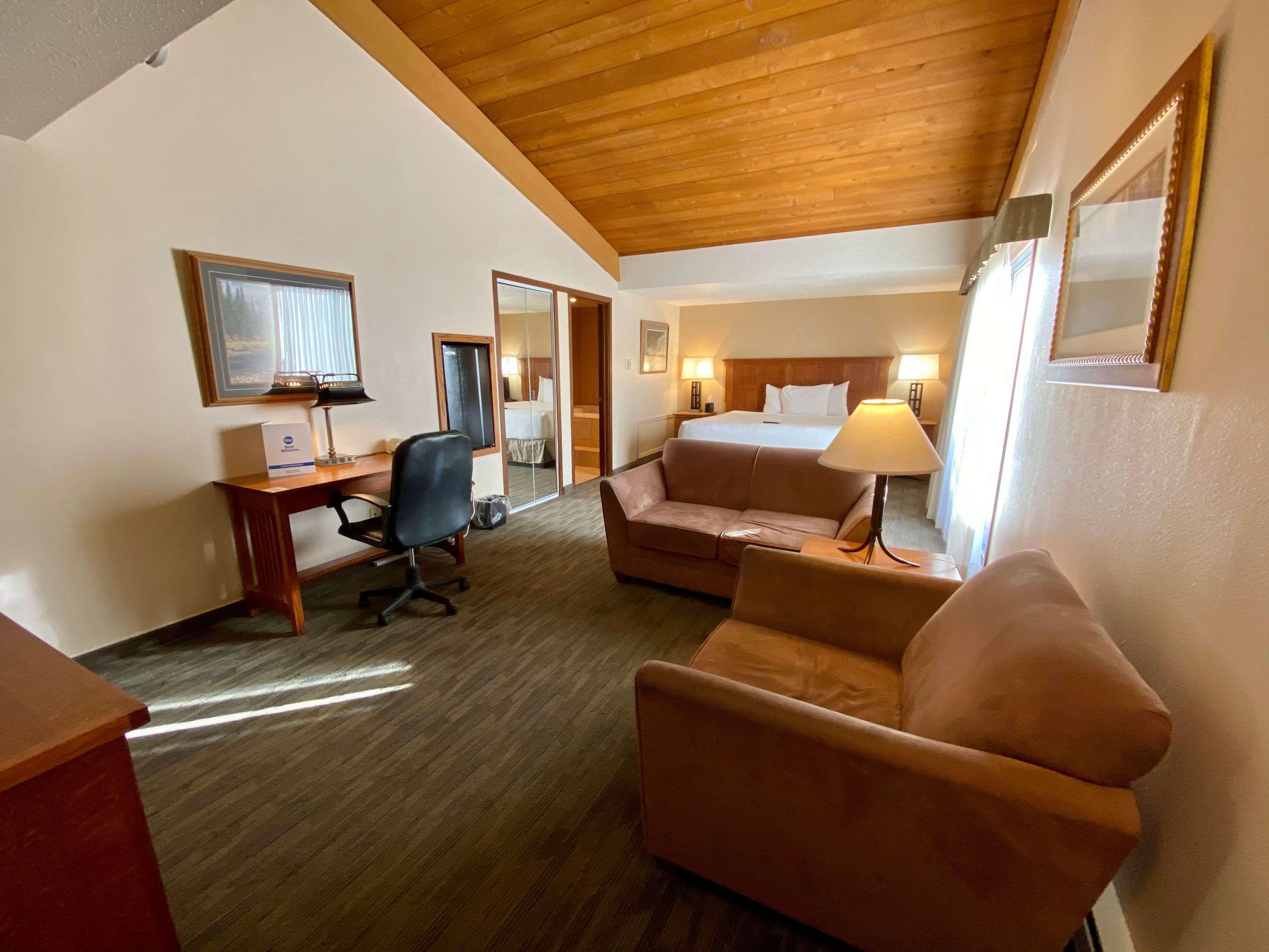 Best Western Sheridan Center Bagian luar foto
